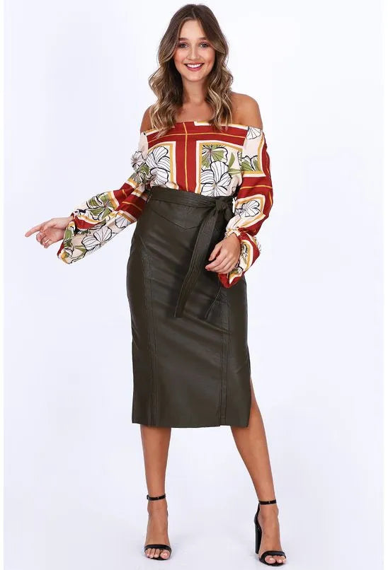 BLUSA OMBRO A OMBRO ESTAMPADA ALL IS LOVE