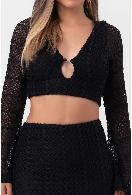 TOP RENDA DECOTE V PRETO LABRAVA