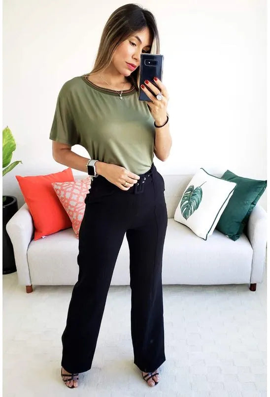 BLUSA MORENA ROSA DECOTE REDONDO MANGA CURTA GOLA RETILINEA - VERDE