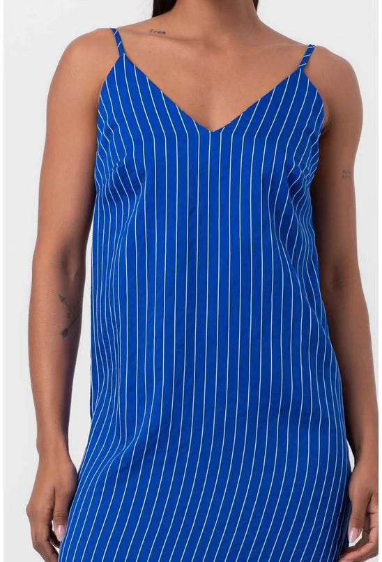 VESTIDO MIDI LISTRADO AZUL PEQUIÁ