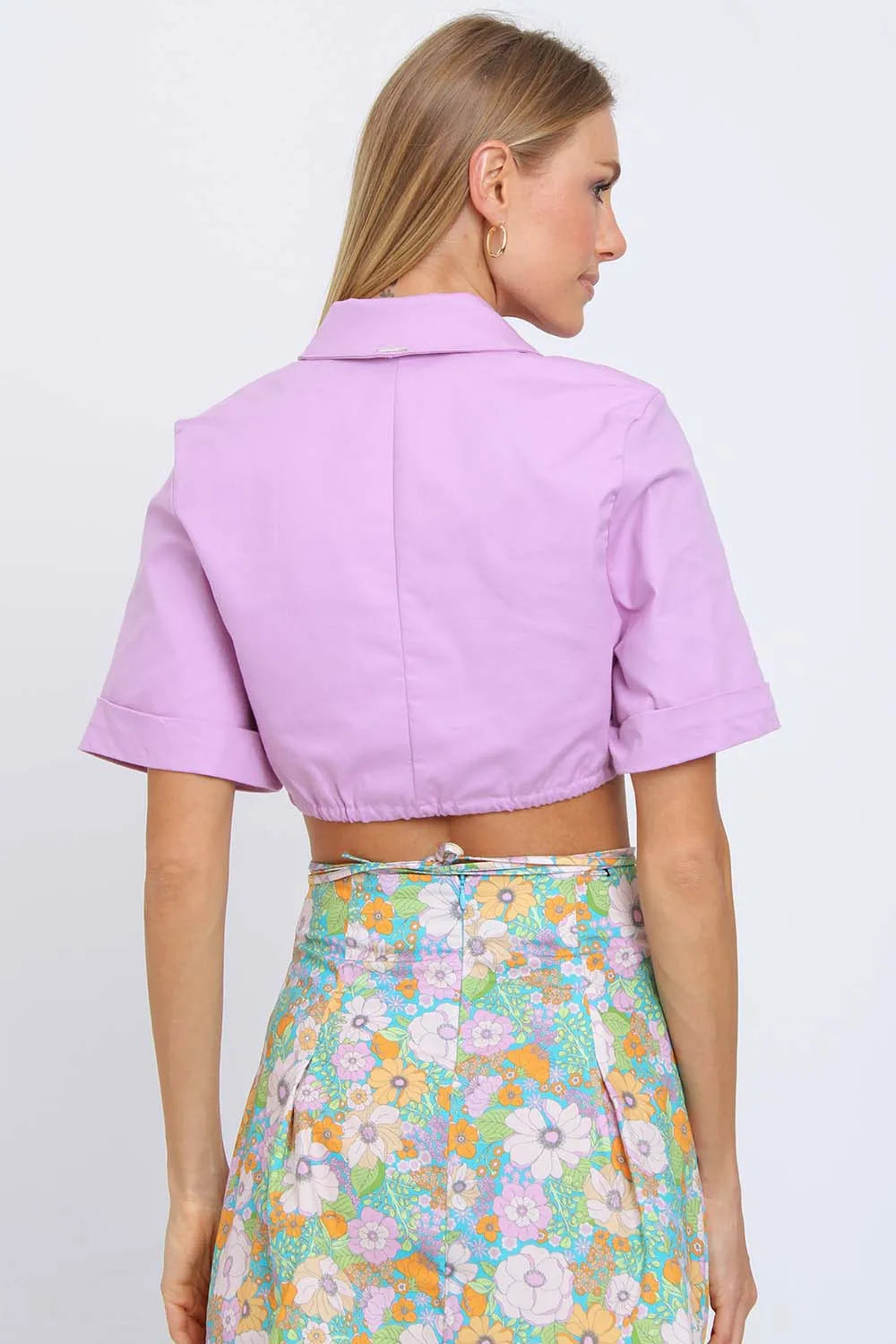 CAMISA CROPPED COM BOLSO MYFT