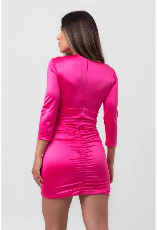 VESTIDO SATIN CURTO RECORTES ANGULARES ROSA LABRAVA
