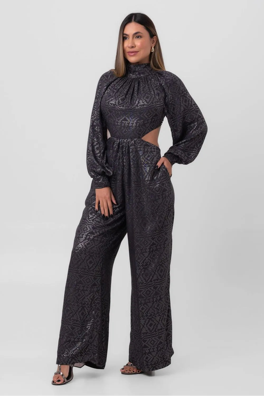 MACACÃO VISCOSE METÁLICO LAÇO COSTAS PRATA LABRAVA