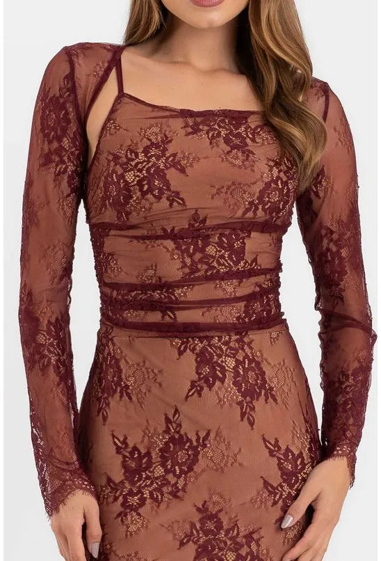 Vestido midi renda vinho Babado