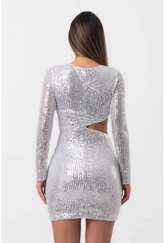 VESTIDO CURTO VAZADO PAETÊ PRATA LABRAVA