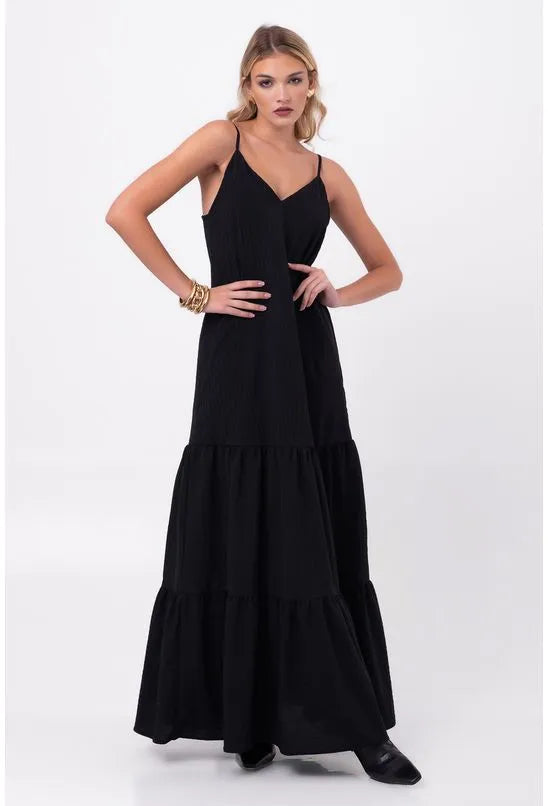 VESTIDO CREPE LONGO MARIAS PRETO PEQUIÁ