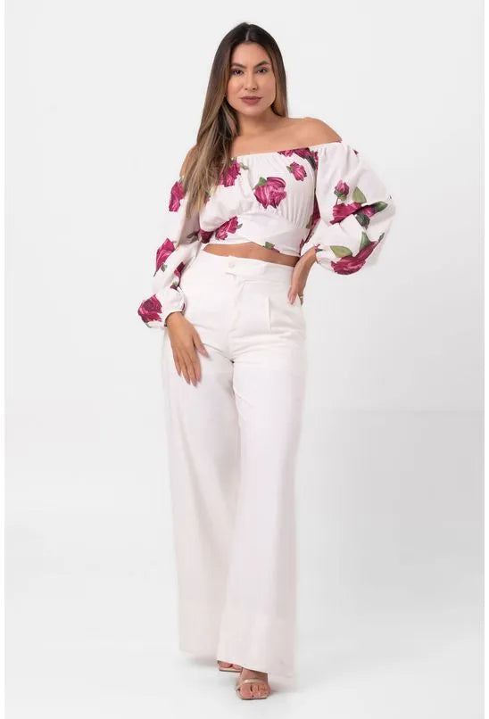 BLUSA CROPPED OMBRO A OMBRO DETALHE AMARRAÇÃO CNTURA FLORAL OFF WHITE