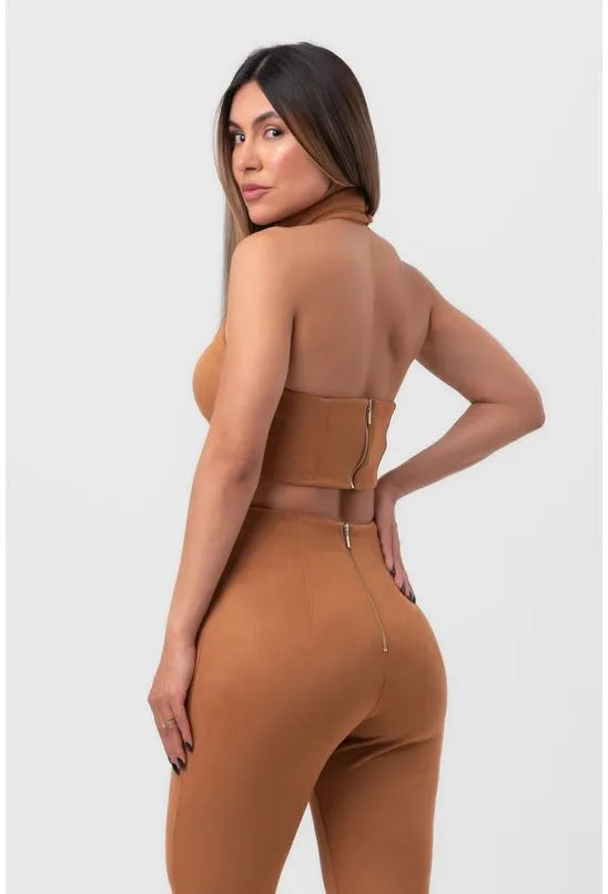 BLUSA SUEDE CROPPED GOLA ENVIEZADA MARROM LABRAVA