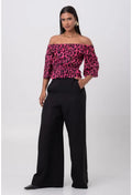BLUSA OMBRO A OMBRO COM BABADO LANÇA PERFUME