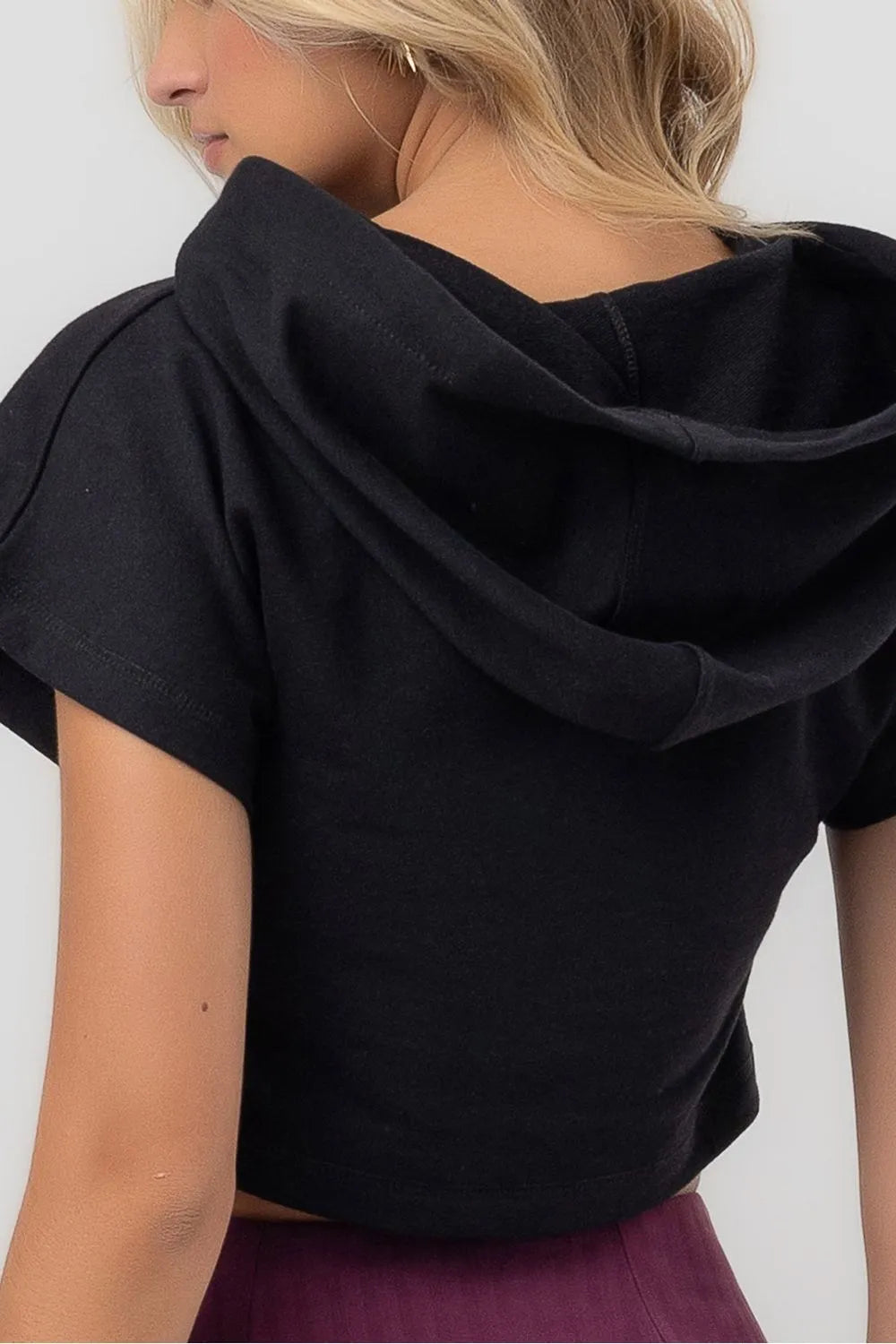BLUSA CROPPED MOLETOM PRETA LABRAVA