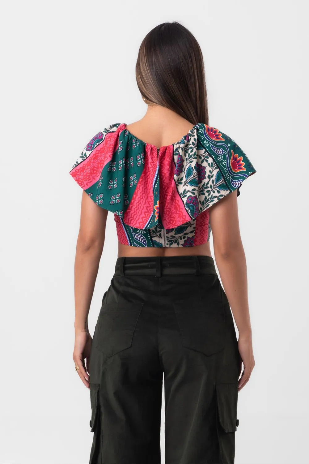 BLUSA CROPPED FLOR DE MANDALA PEQUIÁ
