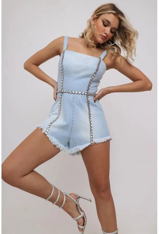 MACACÃO JEANS HOT PANTS LANÇA PERFUME