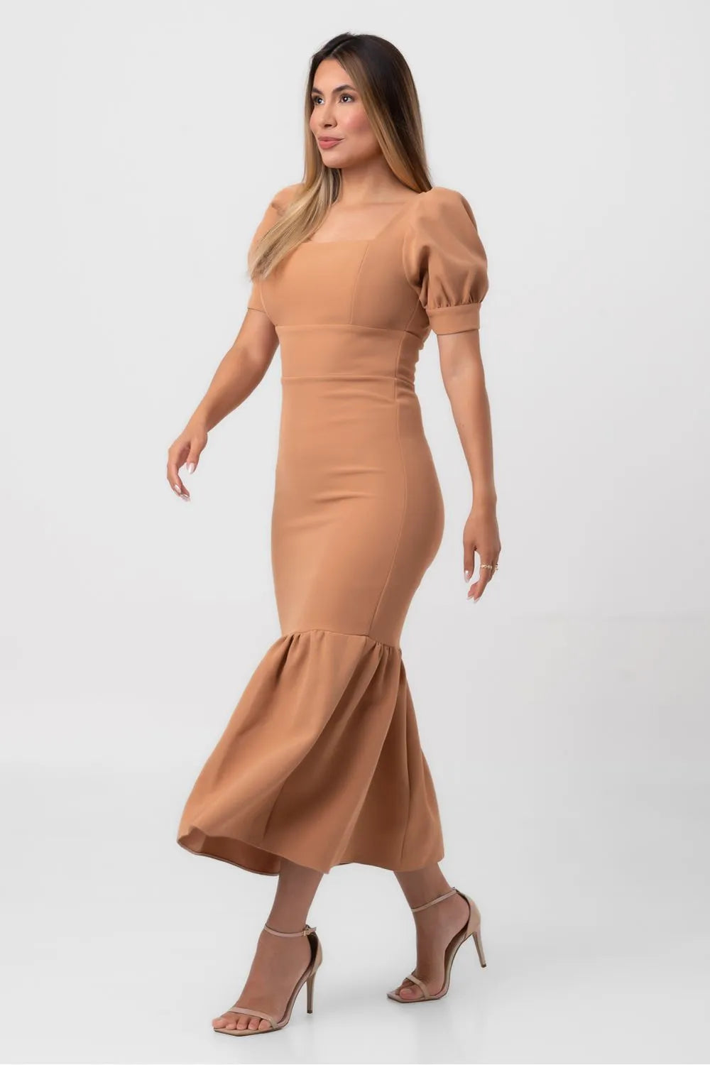 VESTIDO MIDI SEREIA BEGE LABRAVA