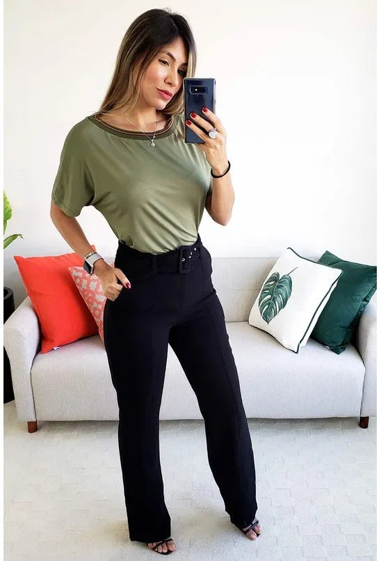 BLUSA MORENA ROSA DECOTE REDONDO MANGA CURTA GOLA RETILINEA - VERDE