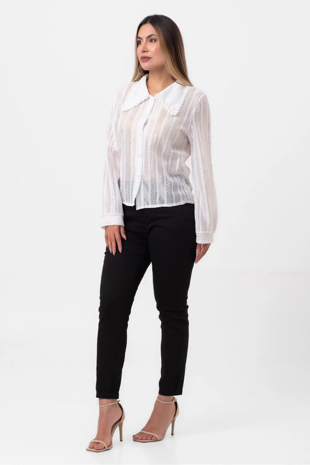 CAMISA MANGA LONGA DETALHE GOLA PEROLADA BRANCA