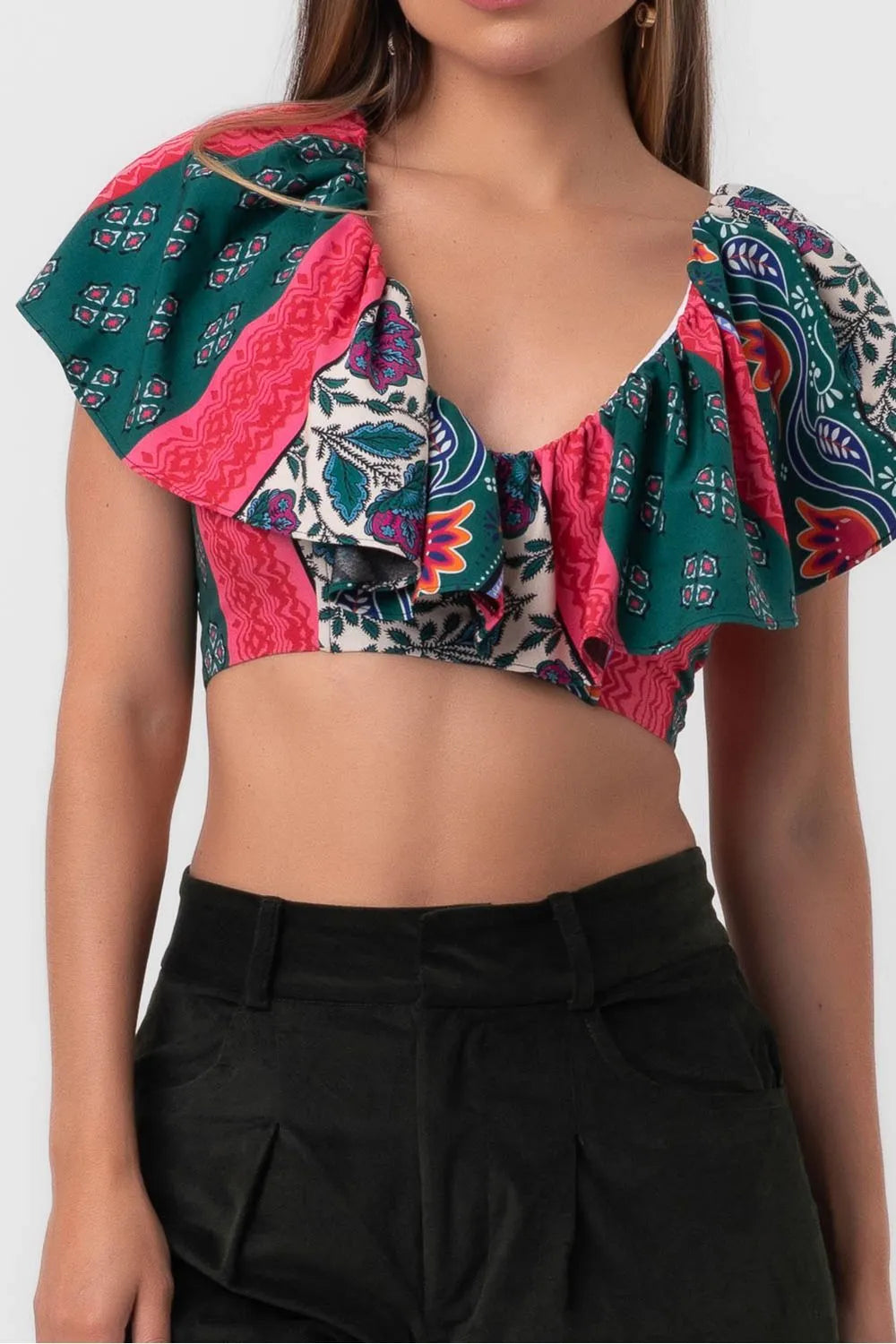 BLUSA CROPPED FLOR DE MANDALA PEQUIÁ