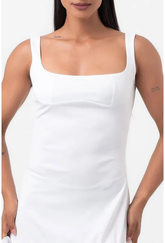 VESTIDO CURTO JUSTO COM BABADO BALONÊ BRANCO