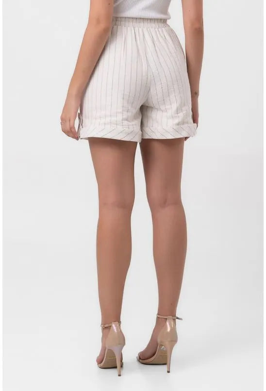 SHORT CURTO PREGAS LISTRAS VERANO OFF WHITE LABRAVA