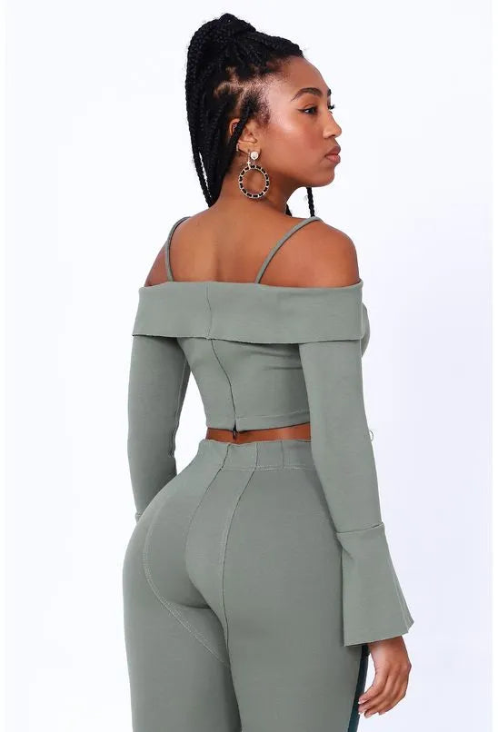 CROPPED MANGA LONGA ALL IS LOVE - VERDE