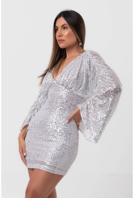 VESTIDO CURTO PREGAS PAETÊ PRATA LABRAVA