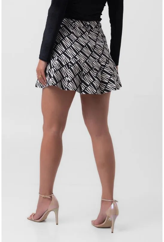 SAIA JACQUARD CURTA PREGAS GRAPHIC BLACK LABRAVA