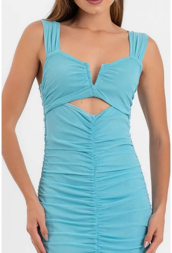 VESTIDO LONGO JUSTO FRANZIDO AZUL CLARO