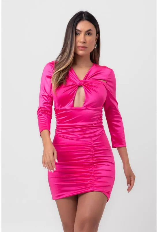VESTIDO SATIN CURTO RECORTES ANGULARES ROSA LABRAVA