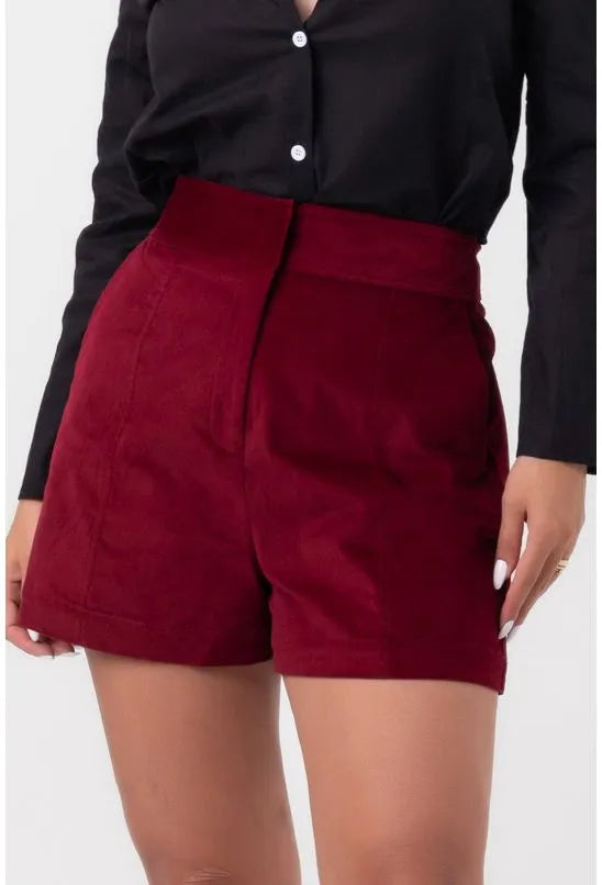 SHORT VELUDO EVASÊ VINHO PEQUIÁ