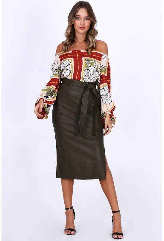 BLUSA OMBRO A OMBRO ESTAMPADA ALL IS LOVE