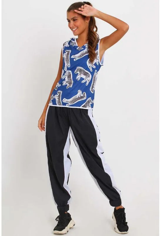 BLUSA MALHA ESTAMPADA COM CAPUZ MERCATTO