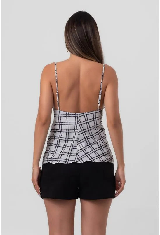 BLUSA REGATA ALÇAS FINAS GAMBITO DA RAINHA OFF LABRAVA
